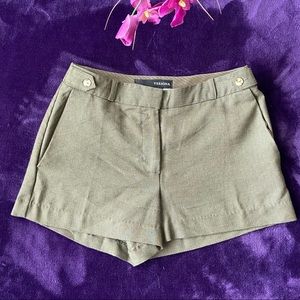Green women Versona shorts.